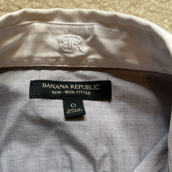 Banana Republic non-iron fitted button down shirt - Picture 2 of 7
